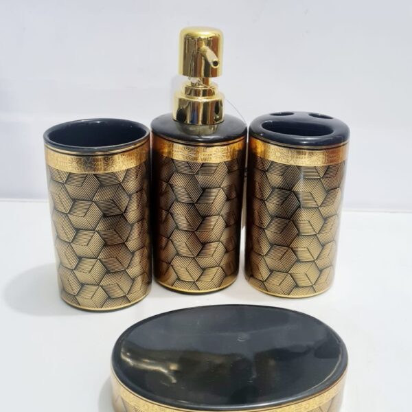 4 Pc Bath Set
